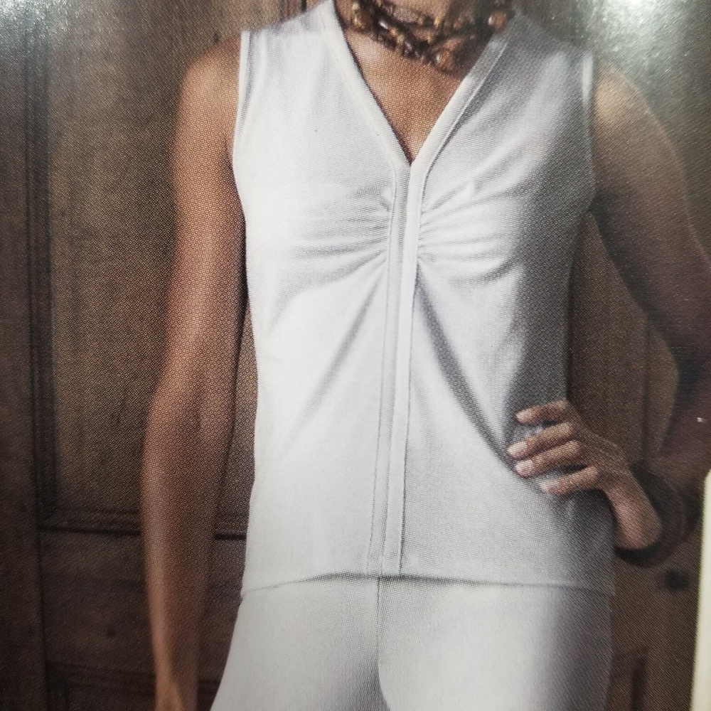 Weekenders white top